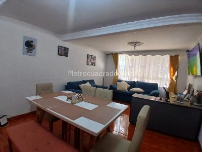 Casa en venta en San Rafael, Bogotá · foto 7 de 12