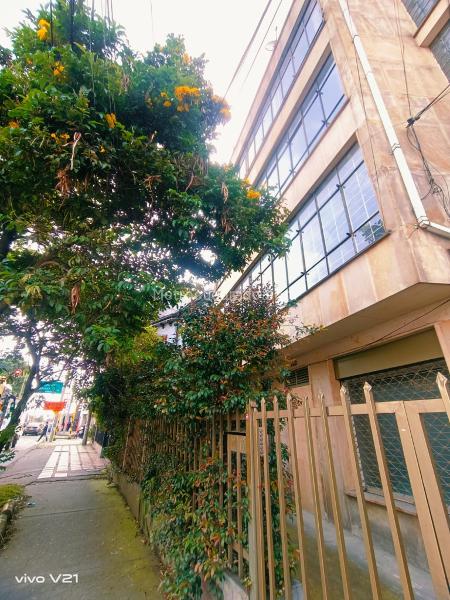Apartment in Bogotá, Armenia, Localidad Teusaquillo - View 2