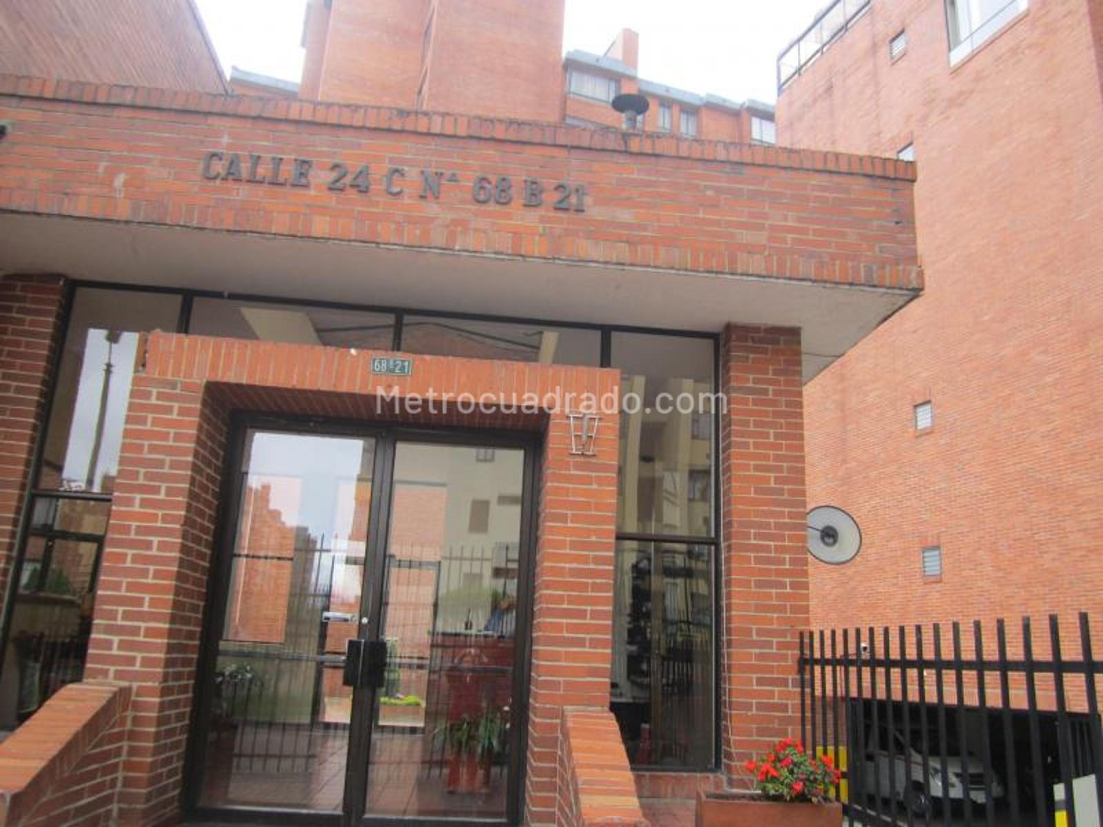 Apartamento en Arriendo  Salitre Cumbres Tres