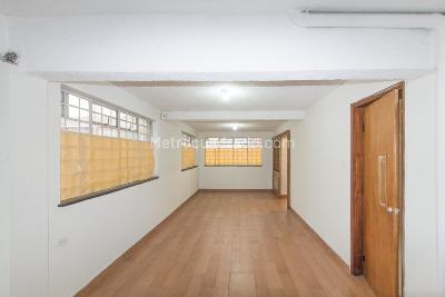 Casa de 5 alcobas en venta en Popular Modelo, Bogotá, 235 m² · foto 3 de 20