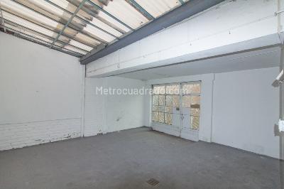 Casa de 5 alcobas en venta en Popular Modelo, Bogotá, 235 m² · foto 7 de 20