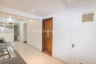 Casa de 5 alcobas en venta en Popular Modelo, Bogotá, 235 m² · foto 11 de 20