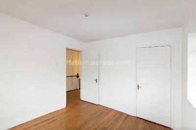 Casa de 5 alcobas en venta en Popular Modelo, Bogotá, 235 m² · foto 18 de 20