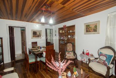 Casa de 5 alcobas en venta en Mariscal Sucre, Bogotá, 351 m² · foto 6 de 20
