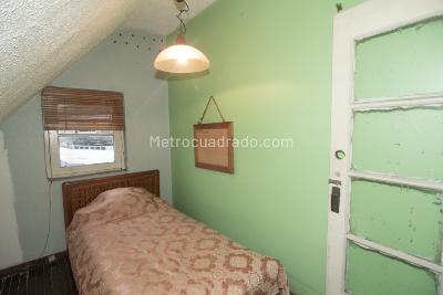 Casa de 5 alcobas en venta en Mariscal Sucre, Bogotá, 351 m² · foto 16 de 20