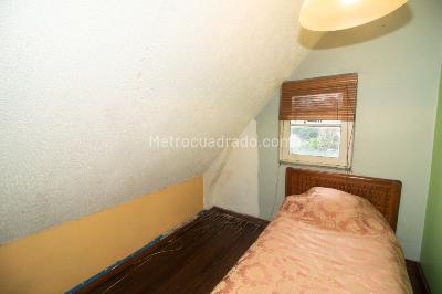 Casa de 5 alcobas en venta en Mariscal Sucre, Bogotá, 351 m² · foto 17 de 20