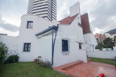 Casa de 5 alcobas en venta en Mariscal Sucre, Bogotá, 351 m² · foto 19 de 20