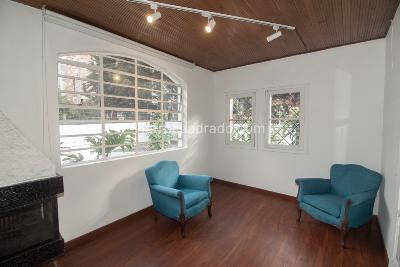 Casa de 5 alcobas en venta en Mariscal Sucre, Bogotá, 246 m² · foto 2 de 20
