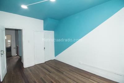 Casa de 5 alcobas en venta en Mariscal Sucre, Bogotá, 246 m² · foto 16 de 20