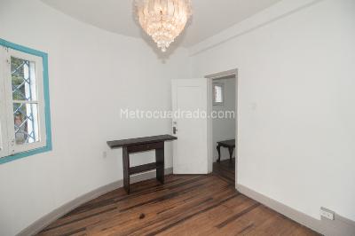 Casa de 5 alcobas en venta en Mariscal Sucre, Bogotá, 246 m² · foto 20 de 20