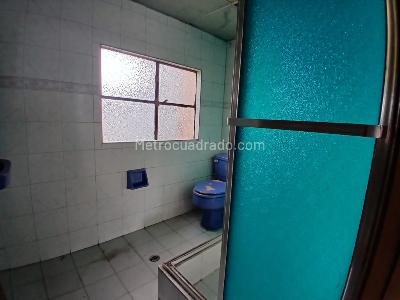 Casa de 5 alcobas en venta en La Europa, Bogotá, 663 m² · foto 12 de 13