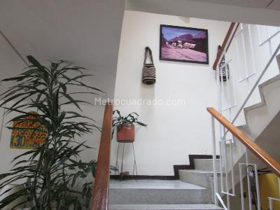 Casa en venta en Pasadena, Bogotá · foto 8 de 20