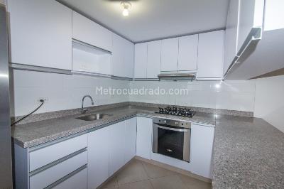 Apartamento de 3 alcobas en arriendo en Niza, Bogotá, 99 m² · foto 8 de 20
