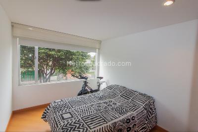 Apartamento de 3 alcobas en arriendo en Niza, Bogotá, 99 m² · foto 12 de 20