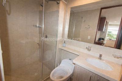 Apartamento de 3 alcobas en arriendo en Niza, Bogotá, 99 m² · foto 14 de 20