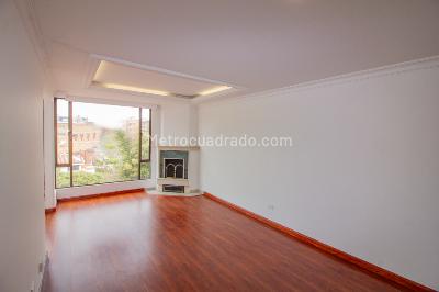Apartamento de 2 alcobas en arriendo en Santa Barbara, Bogotá, 77 m² · foto 3 de 20