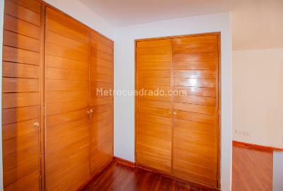 Apartamento de 2 alcobas en arriendo en Santa Barbara, Bogotá, 77 m² · foto 16 de 20