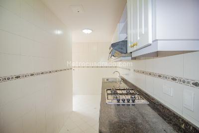 Apartamento de 2 alcobas en arriendo en Santa Barbara, Bogotá, 77 m² · foto 18 de 20