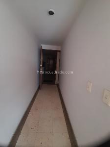 Apartamento de 2 alcobas en arriendo en Chapinero Alto, Bogotá, 67 m² · foto 4 de 15