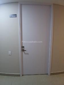 Apartaestudio en arriendo en La Perseverancia, Bogotá, 21 m² · foto 2 de 9