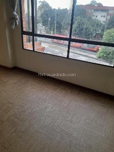 Apartaestudio en arriendo en Los Heroes, Bogotá, 40 m² · foto 8 de 10