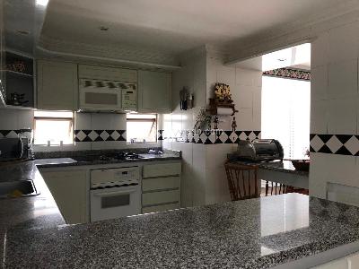 Apartamento de 4 alcobas en venta en Los Rosales, Bogotá, 310 m² · foto 11 de 19