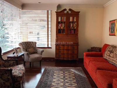 Apartamento de 4 alcobas en venta en Los Rosales, Bogotá, 310 m² · foto 17 de 19