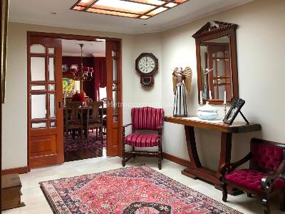 Apartamento de 4 alcobas en venta en Los Rosales, Bogotá, 310 m² · foto 5 de 19