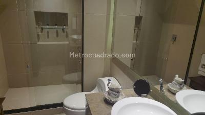 Apartamento en venta en Los Rosales, Bogotá · foto 8 de 19