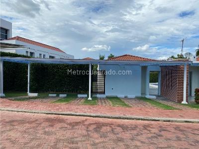 Casa de 4 alcobas en venta en Ricaurte, Girardot, 1254 m² · foto 4 de 20