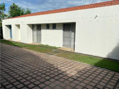 Casa de 4 alcobas en venta en Ricaurte, Girardot, 1254 m² · foto 6 de 20