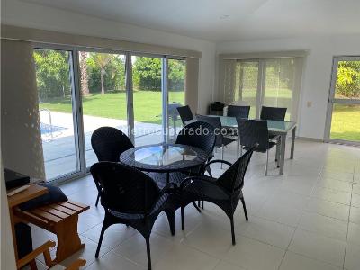 Casa de 4 alcobas en venta en Ricaurte, Girardot, 1254 m² · foto 7 de 20