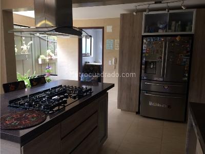 Casa de 4 alcobas en venta en Villas De Tunjaque, La Calera, 400 m² · foto 8 de 20