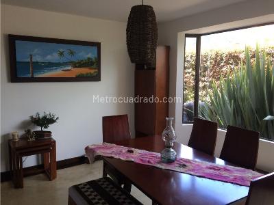 Casa de 4 alcobas en venta en Villas De Tunjaque, La Calera, 400 m² · foto 16 de 20