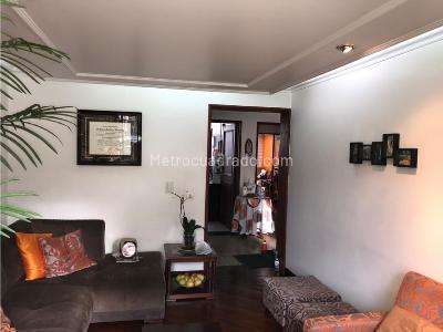 Casa en venta en Gratamira, Bogotá · foto 6 de 20
