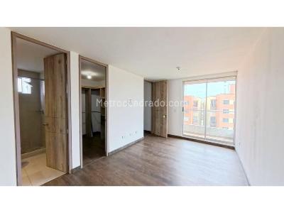 Apartamento de 3 alcobas en venta en Ciudadela El Sol, Mosquera, 77 m² · foto 6 de 20