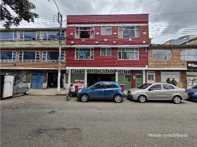 Casa de 5 alcobas en venta en La Granja, Bogotá, 560 m² · foto 2 de 20