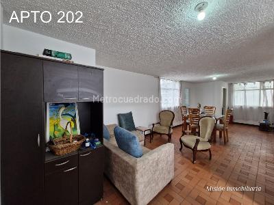 Casa de 5 alcobas en venta en La Granja, Bogotá, 560 m² · foto 9 de 20