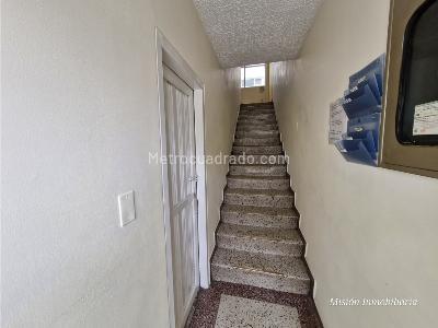 Casa de 5 alcobas en venta en La Granja, Bogotá, 560 m² · foto 12 de 20