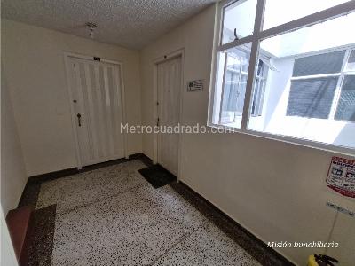 Casa de 5 alcobas en venta en La Granja, Bogotá, 560 m² · foto 15 de 20