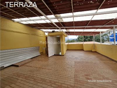 Casa de 5 alcobas en venta en La Granja, Bogotá, 560 m² · foto 16 de 20