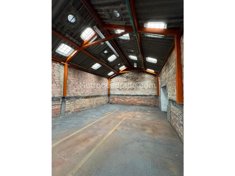Edificio de Oficinas en Venta, Martires, Bogotá D.C. - Vista 2