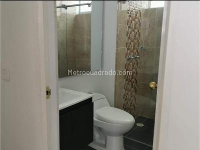 Apartamento de 3 alcobas en venta en Aqualina, Girardot, 78 m² · foto 10 de 20