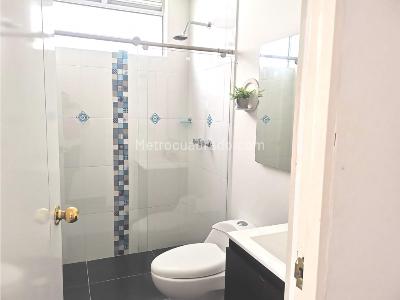 Apartamento de 3 alcobas en venta en Aqualina, Girardot, 78 m² · foto 12 de 20