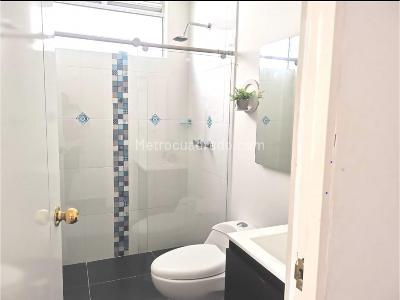 Apartamento de 3 alcobas en venta en Aqualina, Girardot, 78 m² · foto 13 de 20