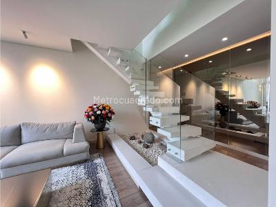Apartamento de 3 alcobas en venta en Los Rosales, Bogotá, 260 m² · foto 10 de 20