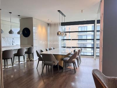 Apartamento de 3 alcobas en venta en Los Rosales, Bogotá, 260 m² · foto 13 de 20