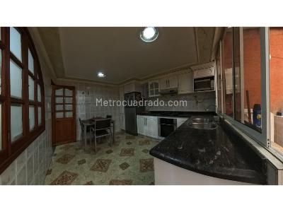 Casa de 3 alcobas en venta en Villa Claudia, Bogotá, 155 m² · foto 13 de 20