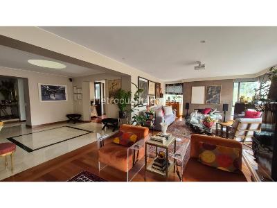 Apartamento de 3 alcobas en venta en Chico, Bogotá, 226 m² · foto 14 de 20
