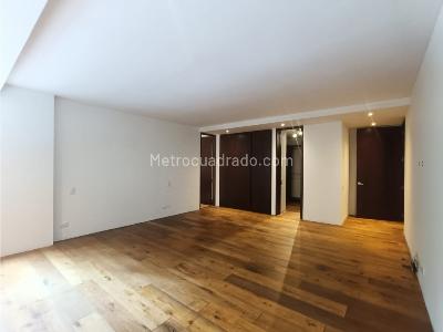 Apartamento de 3 alcobas en venta en Cerros De Los Alpes, Bogotá, 290 m² · foto 7 de 20